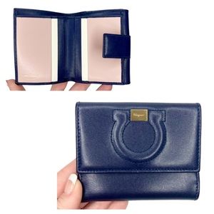 RARE Salvatore Ferragamo Gancini Navy Blue Pink & White Leather Compact Wallet